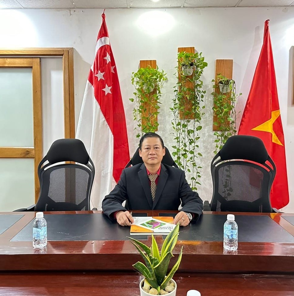ceo-dao-ba-khuong-1-1698656002.jpg