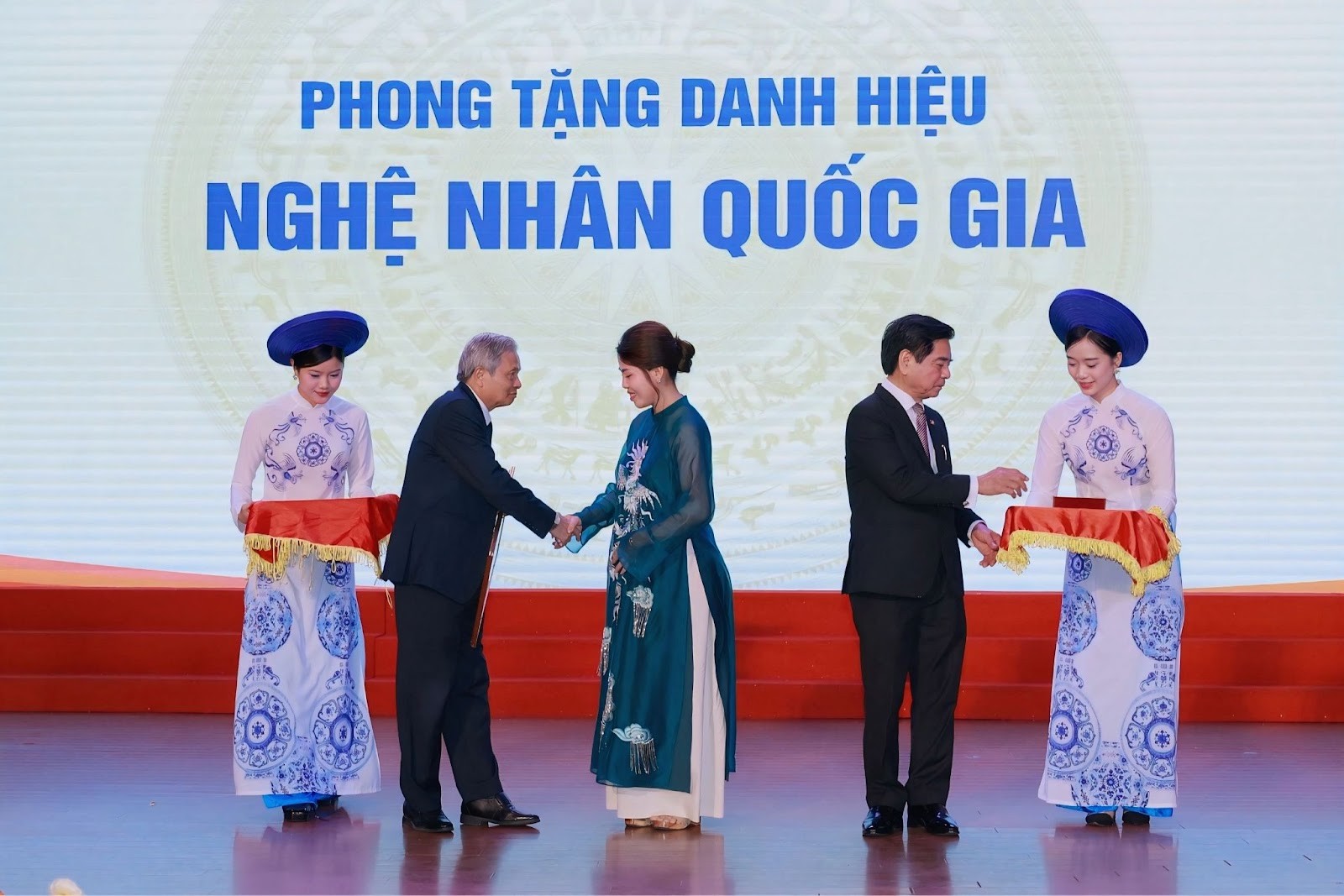 ntk-linh-thao-su-menh-bao-ton-va-phat-trien-8-1755398606.jpg