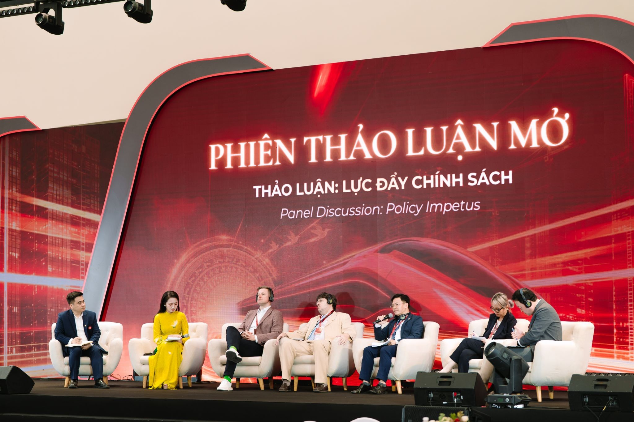 tam-nhin4-1791699882.jpg