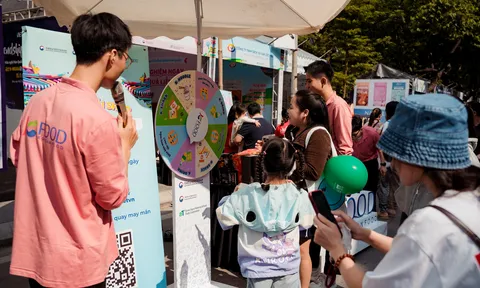 K-Food gắn kết tình hữu nghị Hàn – Việt, khuấy động không khí lễ hội tại Hà Nội