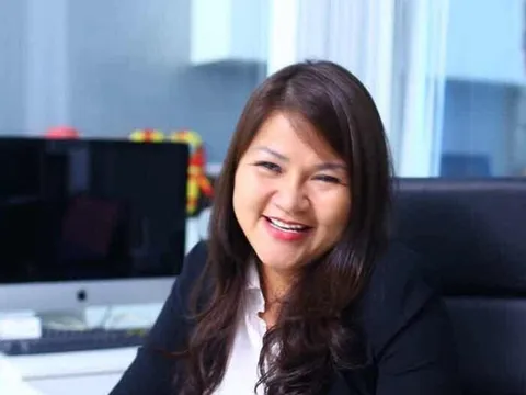 Đạt mốc 1 Triệu theo dõi trên Facebook, CEO Trần Tôn Nữ Kiều Loan khẳng định vị thế trong lĩnh vực định cư Mỹ