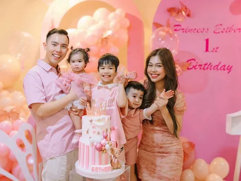 Cô nàng gốc Việt tìm lại chính mình tại đất Mỹ