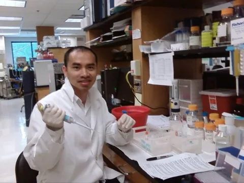 Niềm Đam Mê Song Hành: Dr. Hung Huy Tran Với Thành Công Trong Nha Khoa Và Sáng Tạo Nội Dung