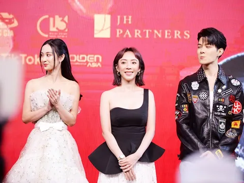 Thu Trang và Jun Vũ đọ dáng