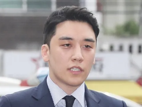 Nhận tội môi giới mại dâm, ca sĩ Seungri được giảm án tù
