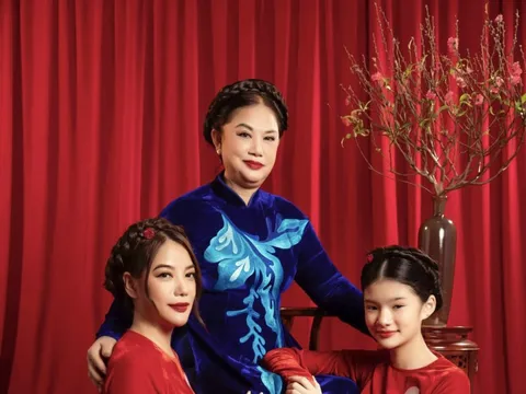 Nhan sắc 3 đời của gia đình Trương Ngọc Ánh