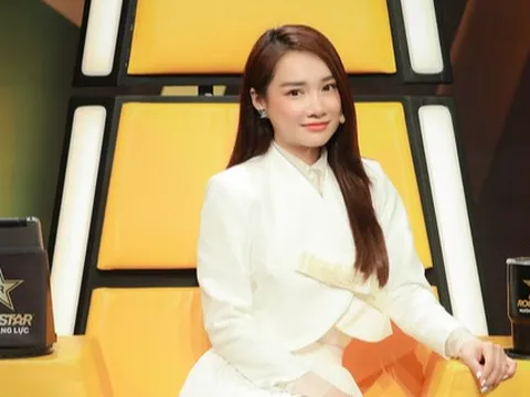 Nhã Phương ngồi ghế nóng gala trao giải “Siêu thử thách”