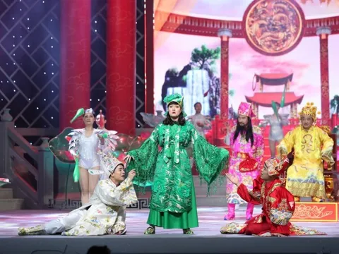 Táo Quân: Thay vì tạo trend thì bắt trend nên nhạt và không cười được?