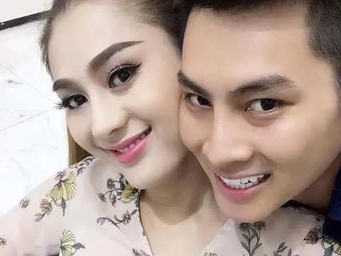 Chồng cũ tình tứ bên người yêu mới, nói 1 câu "chối bỏ" 4 năm hôn nhân với Lâm Khánh Chi