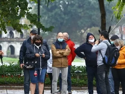 Hà Nội đón hơn 105 nghìn lượt khách dịp Tết Nhâm Dần