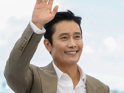 Nam tài tử Lee Byung Hun mắc Covid-19