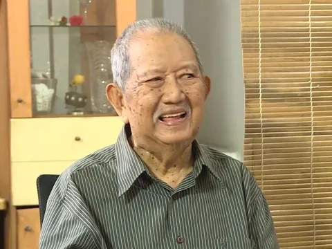 U80, diễn viên Mạc Can khiến khán giả "ngả mũ"