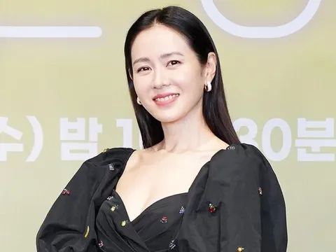 “Tình đầu quốc dân” Son Ye-jin trải lòng về khó khăn