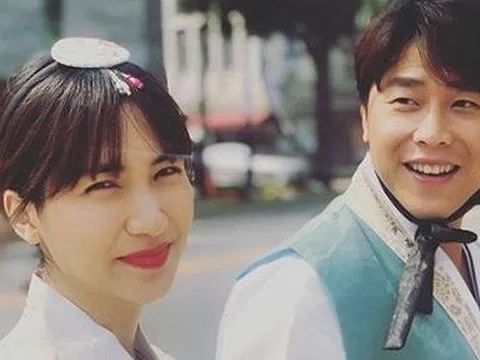 Vì sao Hoà Minzy và đại gia Minh Hải chưa làm đám cưới dù đã có con chung?