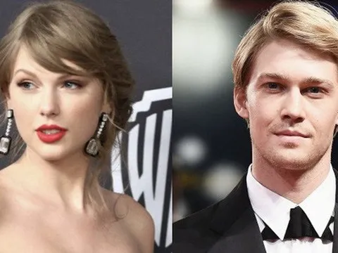 HOT: Taylor Swift đính hôn với bạn trai tài tử kém 3 tuổi sau 5 năm hẹn hò