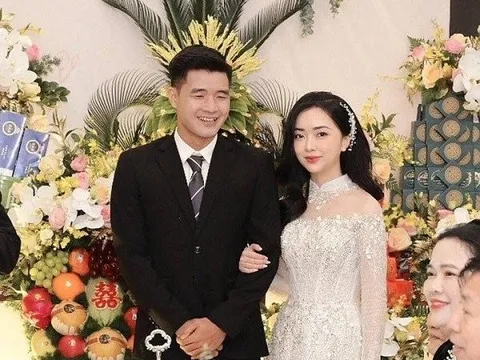 Hà Đức Chinh tổ chức lễ ăn hỏi: Lần đầu lộ diện cô dâu xinh gái lại đảm đang