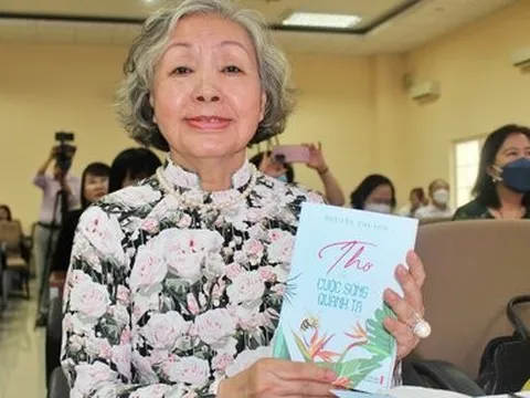 Luật gia Nguyễn Thị Sơn ra mắt tập thơ để “làm cuộc sống vui thêm”