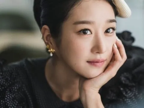 Diễn viên Seo Ye Ji lên tiếng xin lỗi vì “thao túng” bạn trai