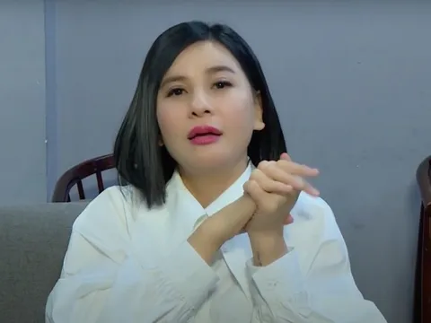 Cát Phượng lại khiến người hâm mộ hoang mang