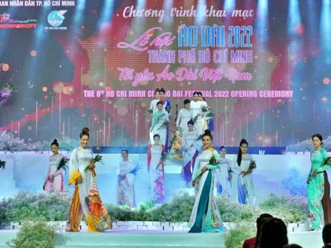 Tp.HCM: Rực rỡ khai mạc Lễ hội Áo dài, chào đón mùa du lịch mới