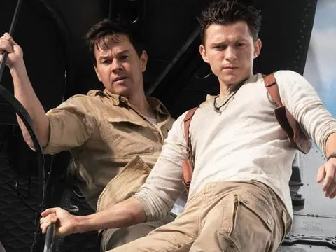 Cấm chiếu ‘Thợ săn cổ vật’ vì có ‘đường lưỡi bò’