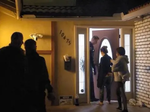 Bị cảnh sát Mỹ yêu cầu ra khỏi nhà giữa đêm, Thúy Nga lên tiếng: Sai lầm ngu dại!