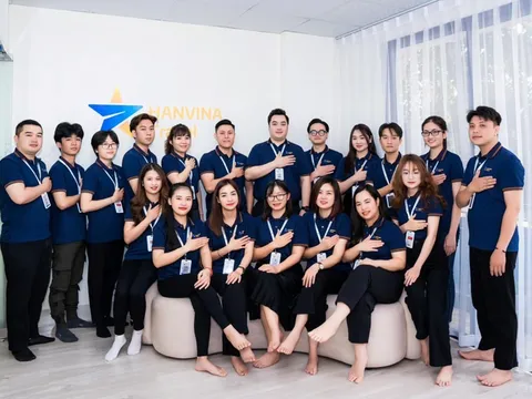 Gặp gỡ CEO HanVina Travel Nguyễn Tiến Đức: Kinh doanh với một chữ “Tâm”