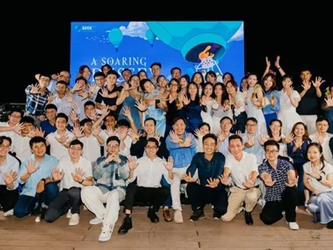 GEEK UP - Đơn vị tiên phong trong việc nghiên cứu, phát triển sản phẩm số sáng tạo và ứng dụng công nghệ may đo