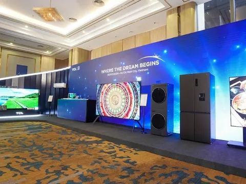 TCL đánh dấu 25 năm toàn cầu hóa và đồng hành cùng Việt Nam