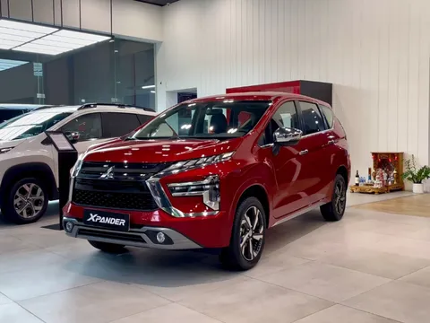 Chạy thử xe Mitsubishi
