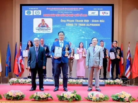 Doanh nhân Phạm Thanh Việt người tiên phong xây dựng giải đá gà không cá cược để trả lại hình ảnh tốt đẹp cho gà nòi Việt nam