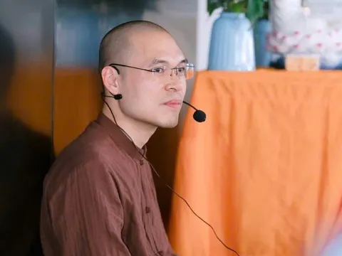 Từ mái chùa xưa đến nẻo đời thường: Hành trình dấn thân và phụng sự Chánh pháp của thầy Phước Minh